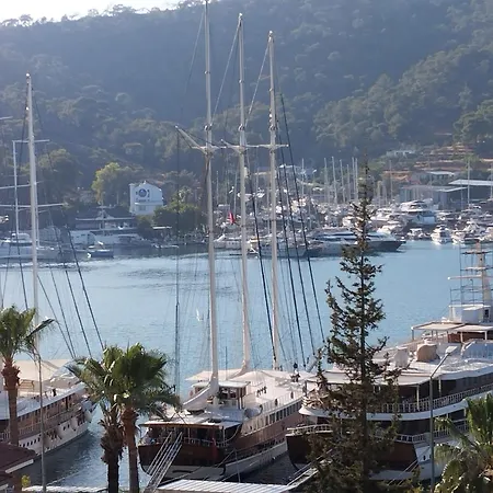 Duygu Spellbinding Sea Views 公寓式酒店