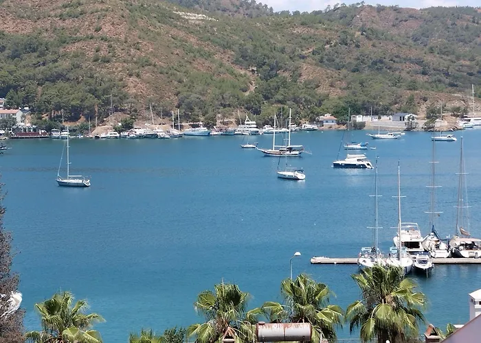 Duygu Spellbinding Sea Views Lägenhetshotell 4*