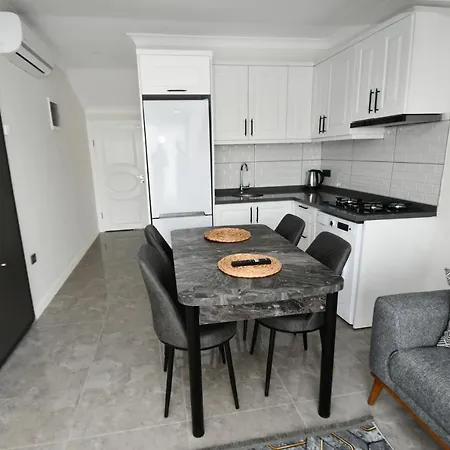 Aparthotel Duygu Spellbinding Sea Views 2*