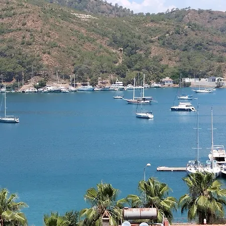 Duygu Spellbinding Sea Views Aparthotel 2*