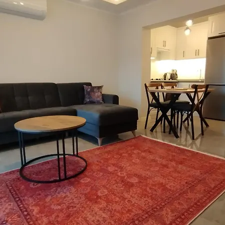 Duygu Spellbinding Sea Views Aparthotel 2*